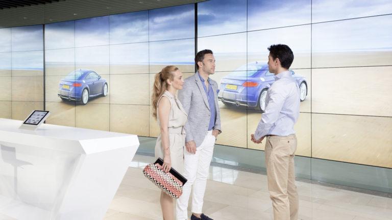 El concesionario del futuro en imágenes: Audi inauguró su ciber city en Estambul
