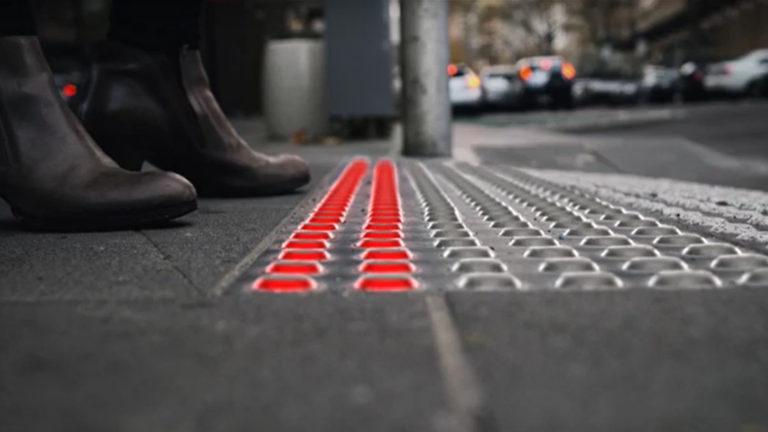 Iluminación inteligente en el suelo para evitar accidentes de peatones