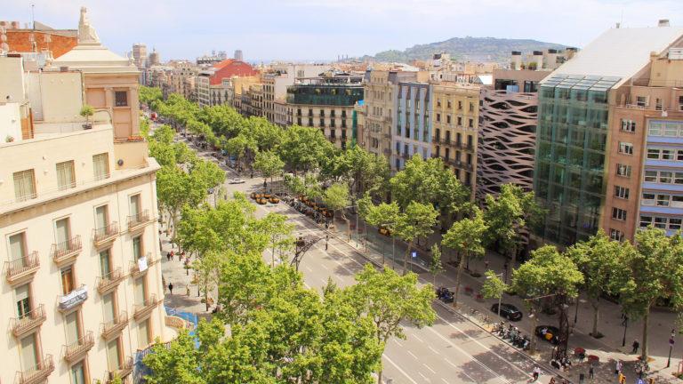 Destino Barcelona: la ciudad más cosmopolita de España, en imágenes