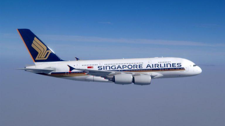Singapore Airlines deja su primer Airbus A380, otra mala señal para el avión más grande del mundo