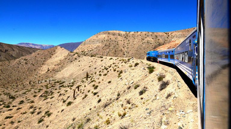 El famoso Tren de las Nubes, en Salta, funcionará por primera vez durante todo el verano