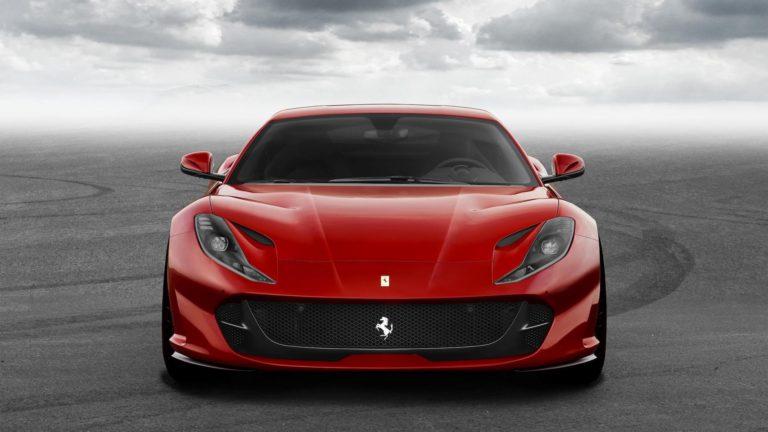 [Imágenes] Este es el impresionante nuevo Ferrari 812 Superfast