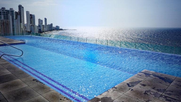 REVIEW Hyatt Regency Cartagena: el hotel con la piscina infinita más atractiva