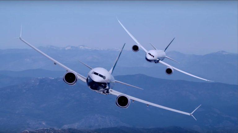 El impactante video de un Boeing 787-10 y un 737 MAX 9 volando juntos