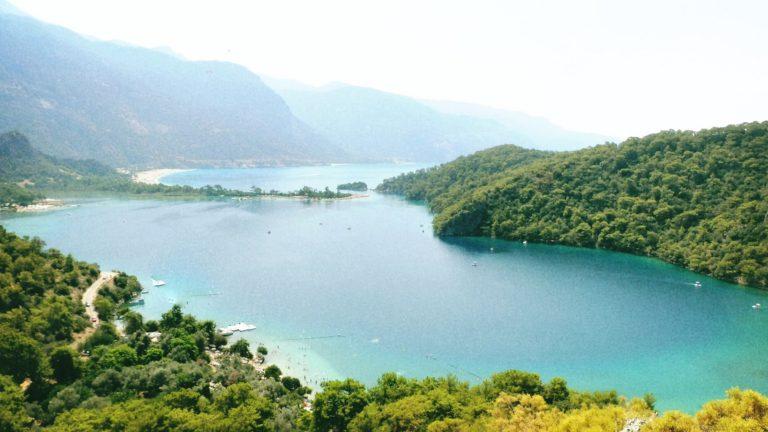 Cinco destinos imprescindibles y ciudades para visitar en la costa de Turquía