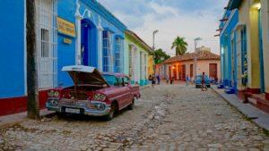 Estados Unidos advierte a sus ciudadanos que no visiten Cuba y ordena el retiro de miembros de la embajada