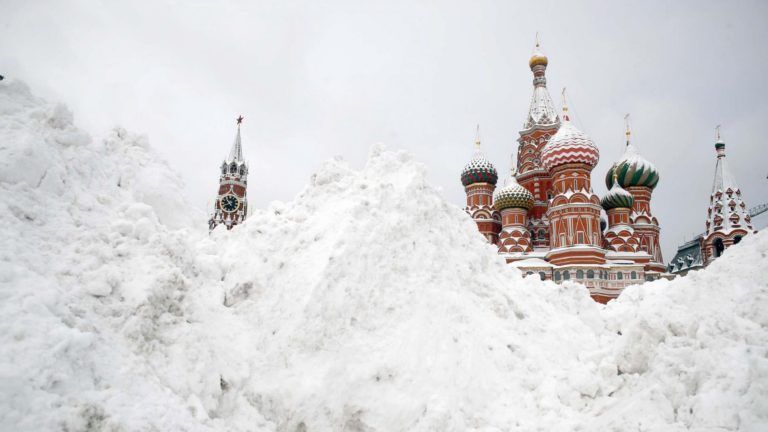 Moscú tuvo la nevada más importante de los últimos 100 años