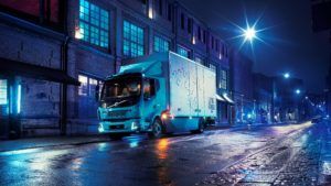 Volvo presentó sus primeros camiones eléctricos