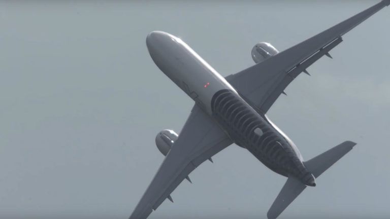 El despegue casi vertical del Airbus A350: video