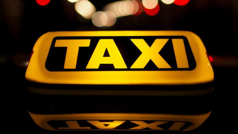 ¿Cuánto cuesta un taxi? Los países más caros y más baratos