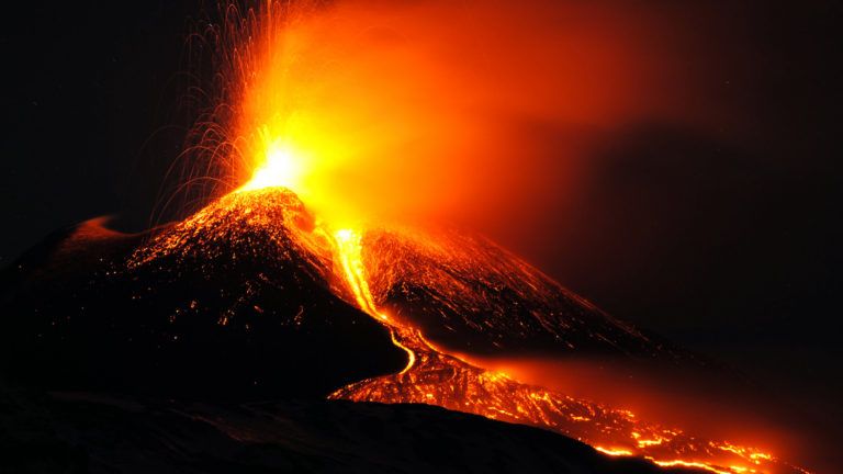 ¿Qué es un volcán y cómo se genera?
