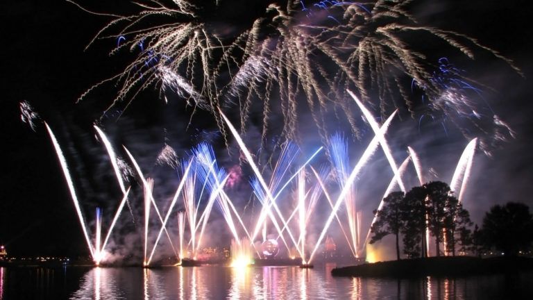 Después de casi 20 años, termina el icónico show de fuegos artificiales de Disney World
