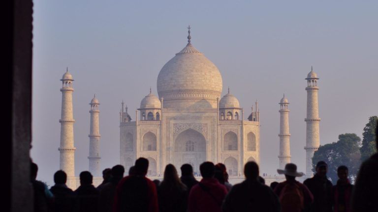Visitar el Taj Mahal ahora es más caro y hay limitaciones