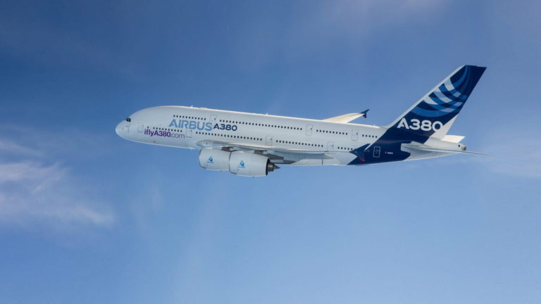 Adiós al A380: Airbus deja de fabricar el avión más grande del mundo
