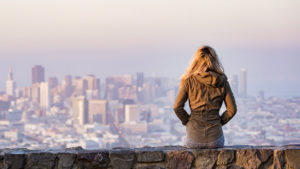Los 6 mejores destinos para mujeres que viajan solas