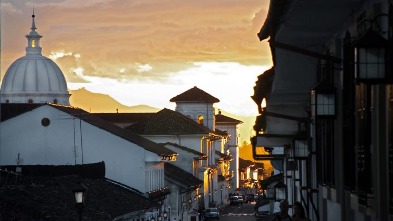 Seis destinos diferentes para pasar Semana Santa