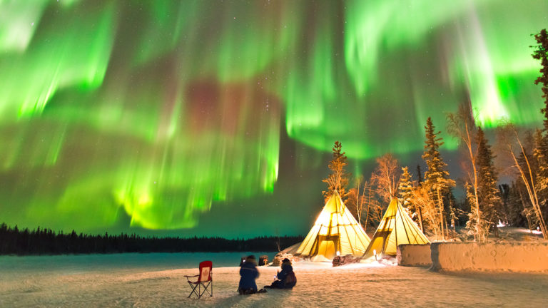 ¿Cuál es el mejor momento para ver las auroras boreales en Islandia?