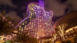 Abrió el casino y hotel Hard Rock Seminole, con forma de guitarra