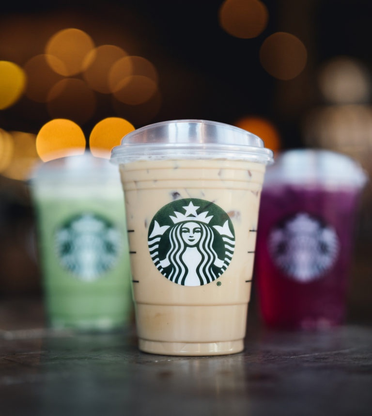 Los países con más cantidad de locales de Starbucks en el mundo