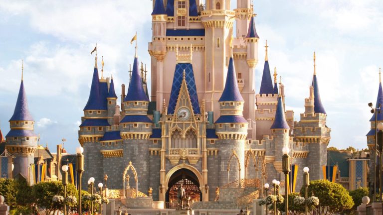 Así quedará el renovado Castillo de la Cenicienta en Disney World