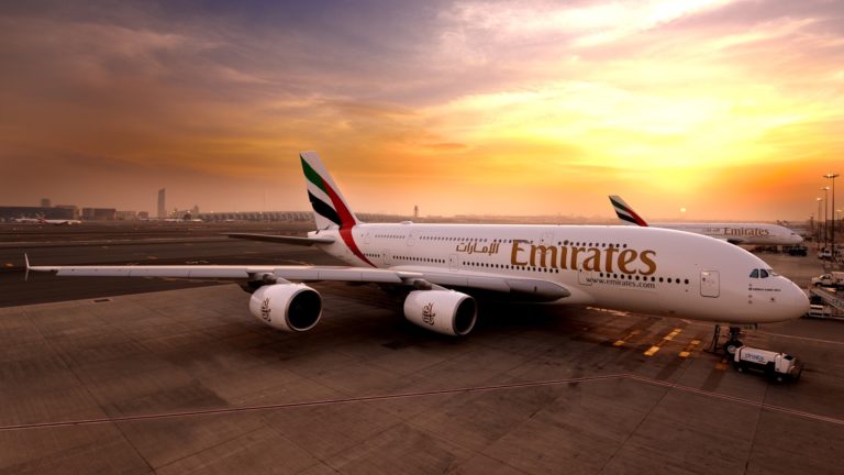 Emirates es la primera aerolínea en hacer tests por COVID-19