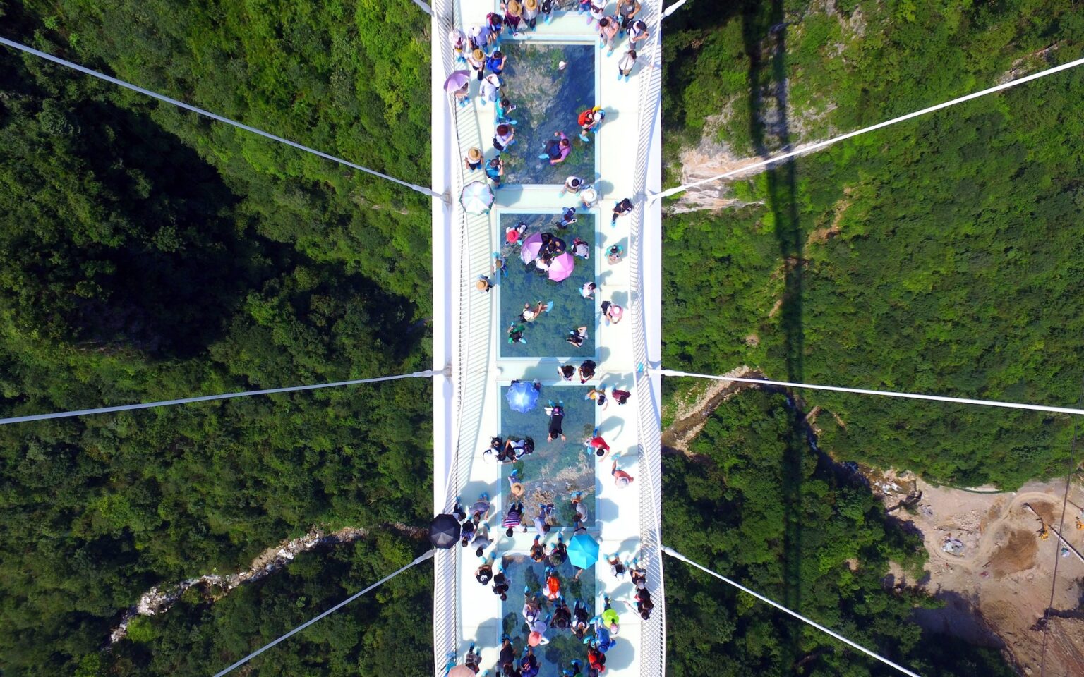 Este Es El Puente De Vidrio Más Largo Del Mundo ¿dónde En China