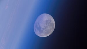 Por qué se la llama Luna Azul pero que no es azul