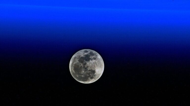 Este 31 de octubre llega la luna llena azul de Halloween