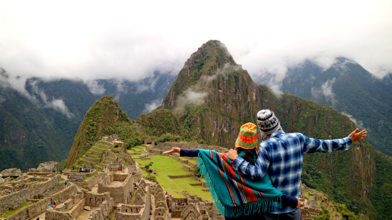 Porqué viajar a Perú en 2021: fronteras abiertas y miles de atractivos