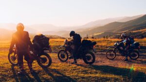 Viajar a Colombia y recorrer el país en moto: un turismo diferente
