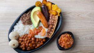 Viajar a Colombia: los mejores platos de su gastronomía típica