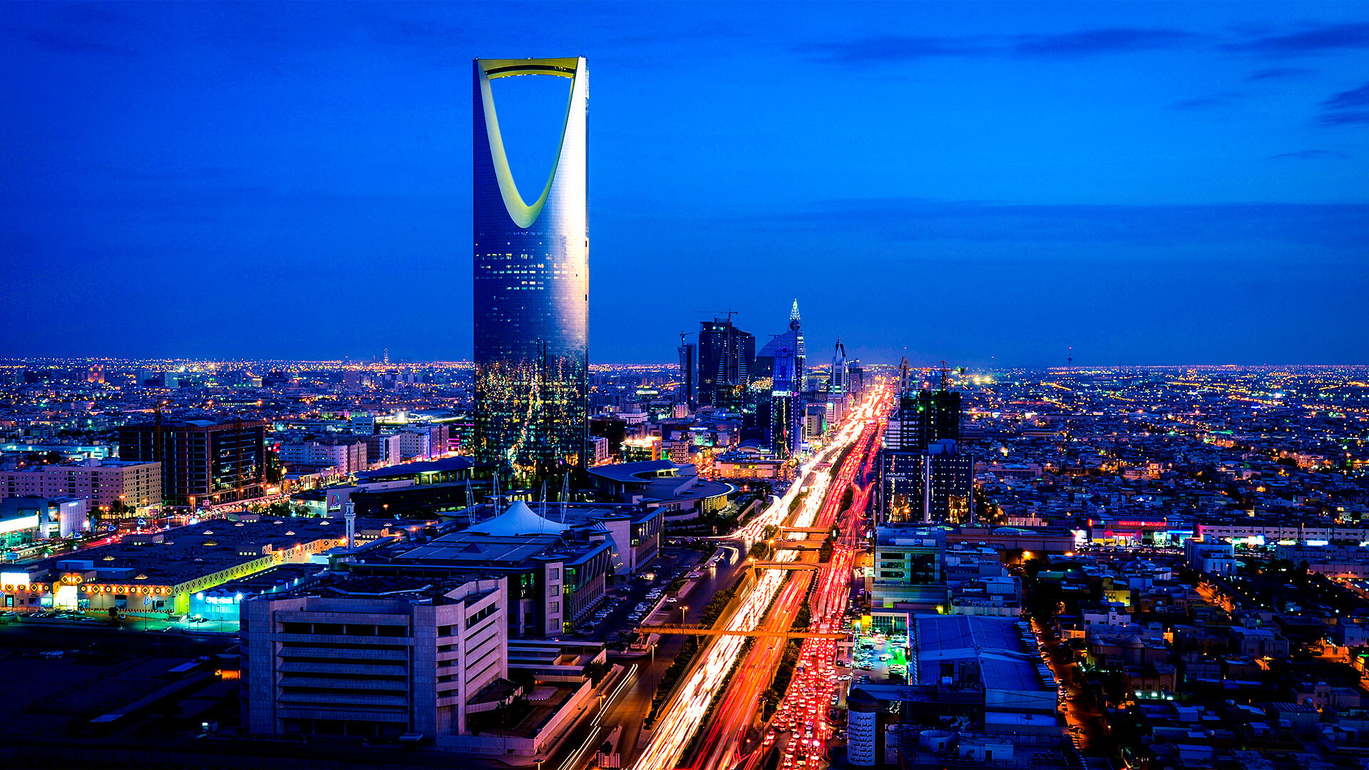  Saudi Arabia's AI investment fund is set to invest billions of dollars in the development of artificial intelligence technologies.