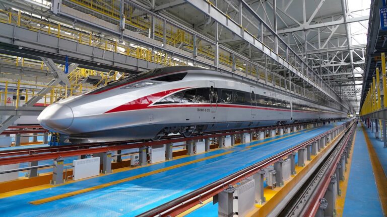 China estrenó un nuevo tren bala para bajas temperaturas