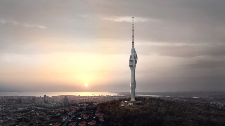 Inaugura la torre de radio en Estambul con vistas panorámicas a Europa y Asia