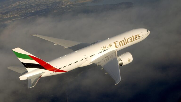 La aerolínea Emirates vuelve con sus vuelos de Barcelona a México