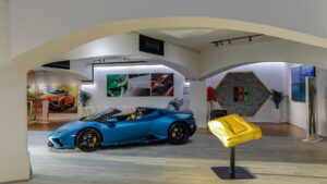 Este es el nuevo local de Lamborghini en Nueva York: imágenes