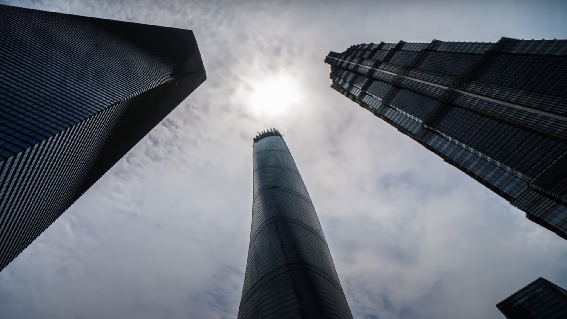 Son los rascacielos más altos los edificios más grandes del mundo? Video —  
