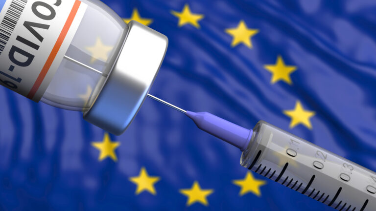 Es cuestión de tiempo para que Europa apruebe la vacuna Sputnik V