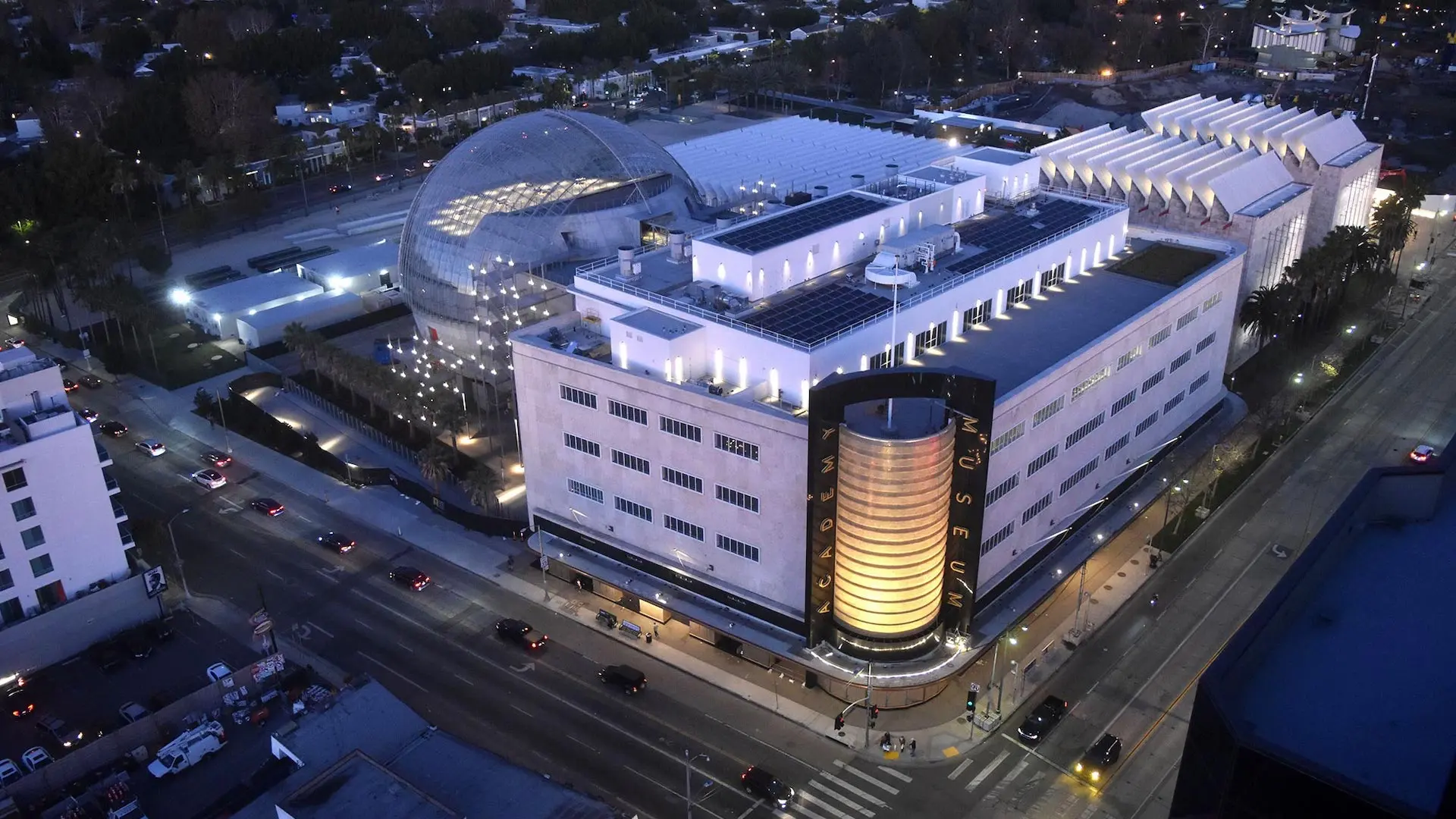 Los Ángeles suma una nueva atracción: inaugura el Museo del Cine