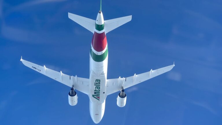 Qué hacer con los pasajes de Alitalia y cómo pedir la devolución