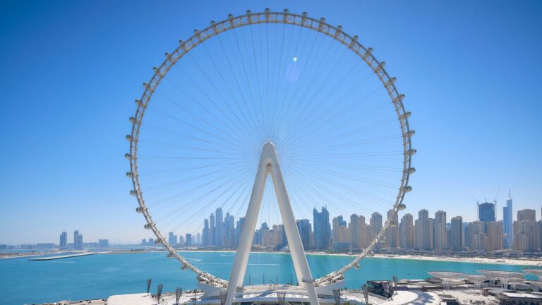 Así es Dubai Eye: la vuelta al mundo más alta del planeta, en imágenes