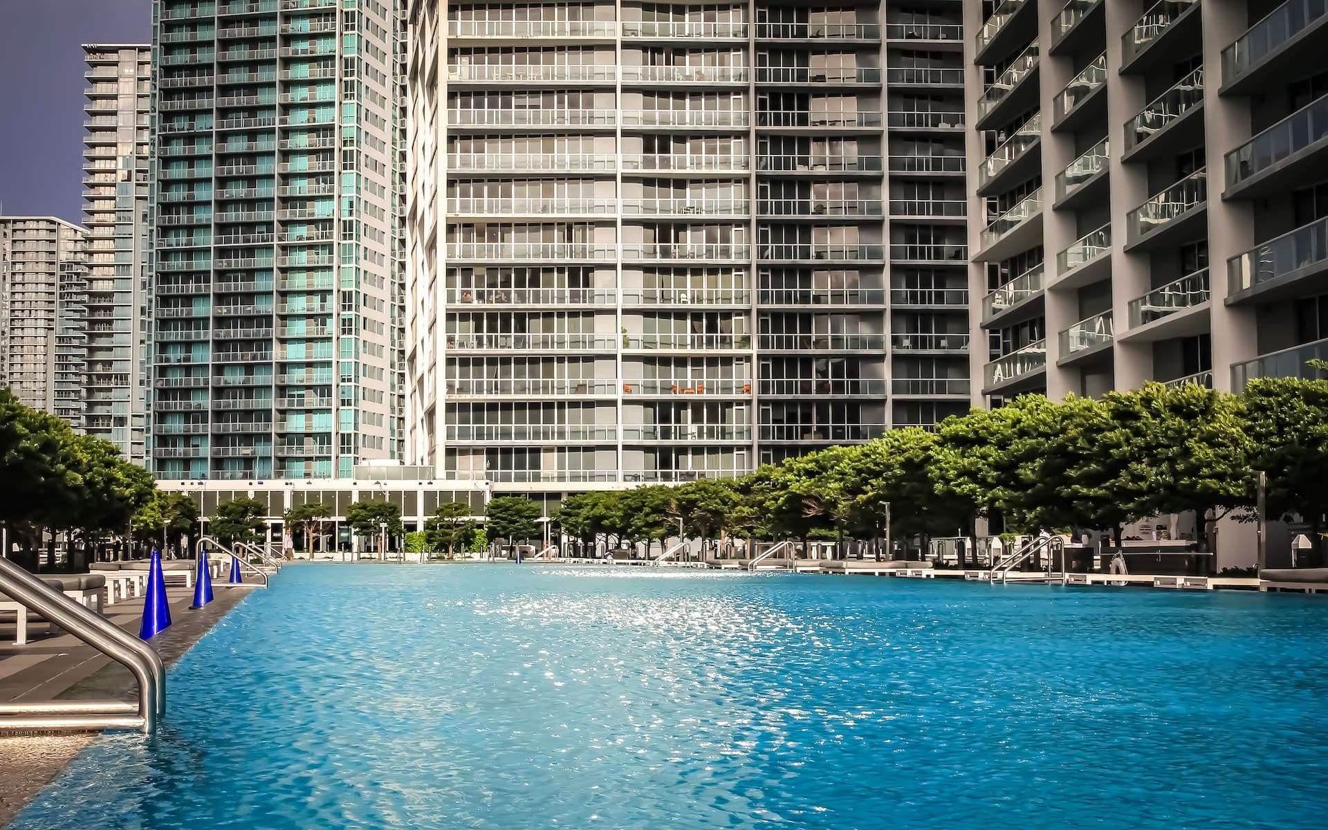 REVIEW Hotel W Brickell: mucho más que la piscina más grande de Miami