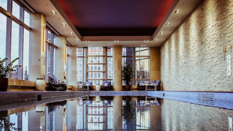 Así es el hotel Mandarin Oriental New York comprado por 100 millones de dólares