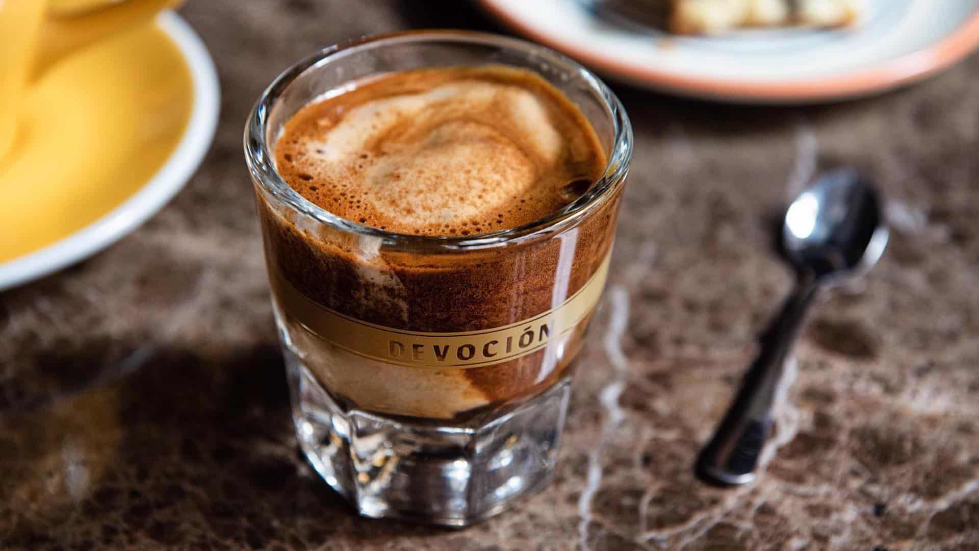 ¿Cuál es el lugar para tomar el mejor café en Nueva York? Devoción