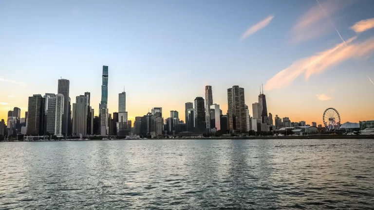 El video que muestra Chicago y sus rascacielos en tour: ¿la ciudad más linda?