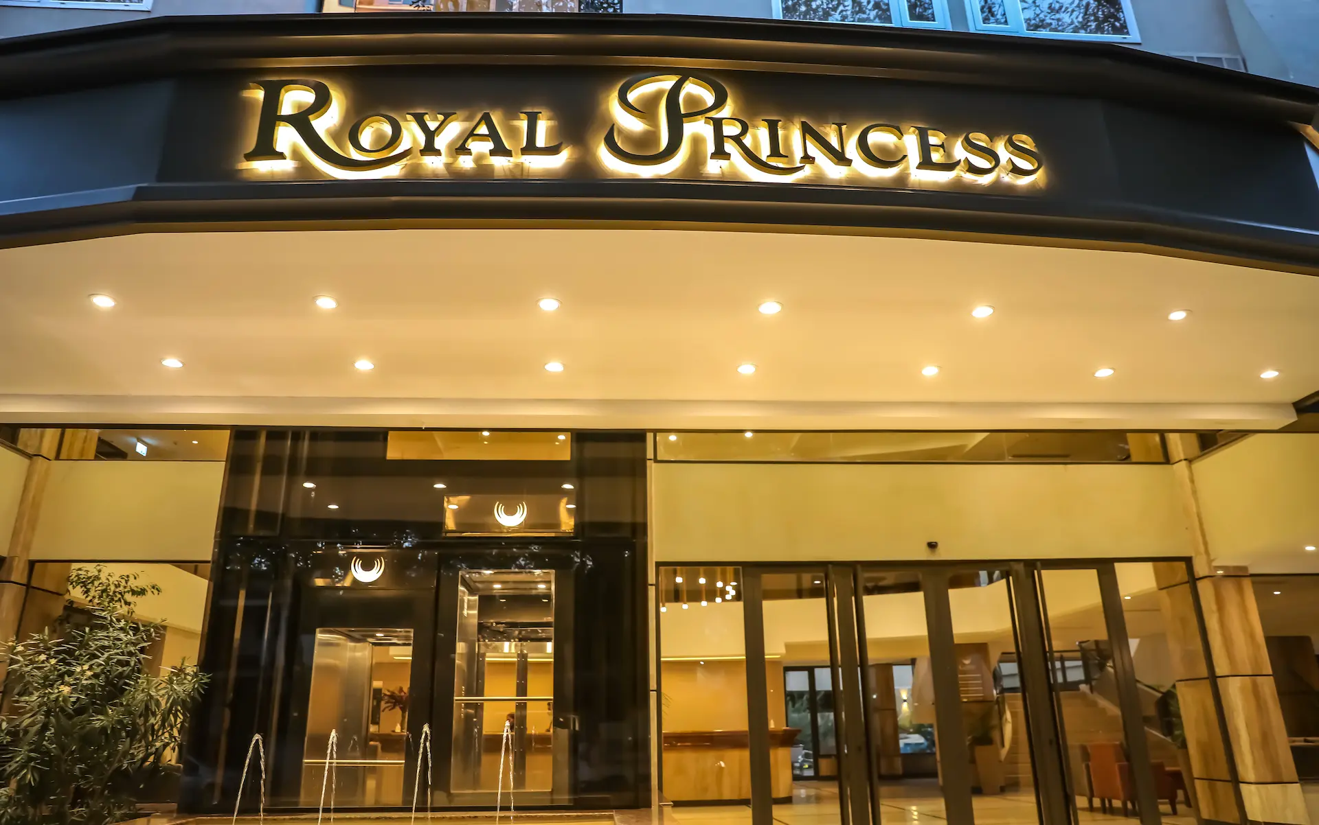 REVIEW Hotel Royal Princess Mendoza: ideal combinación de precio y ubicación