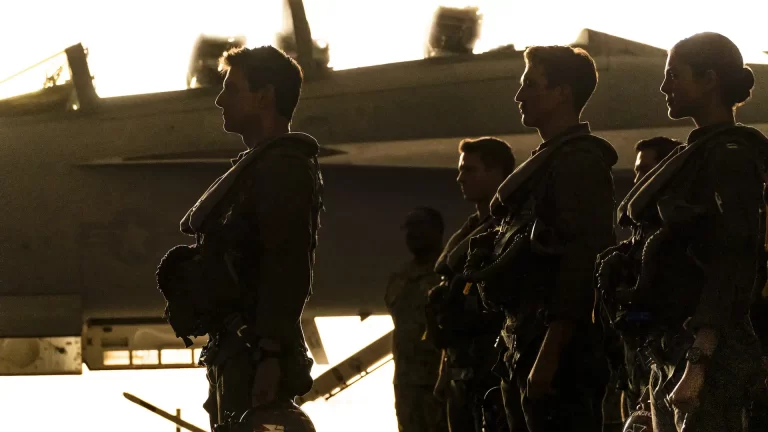 Top Gun: Maverick estrena en cines en mayo y luego en Paramount Plus