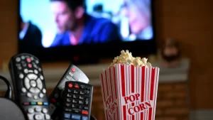 Cuánto tiempo tardan las películas en estrenar en streaming después del cine