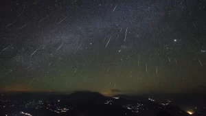 ¿Qué son las estrellas fugaces? ¿Y los cometas?