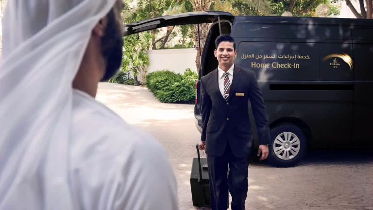 El nuevo servicio de Emirates: check-in y despacho de equipaje desde casa